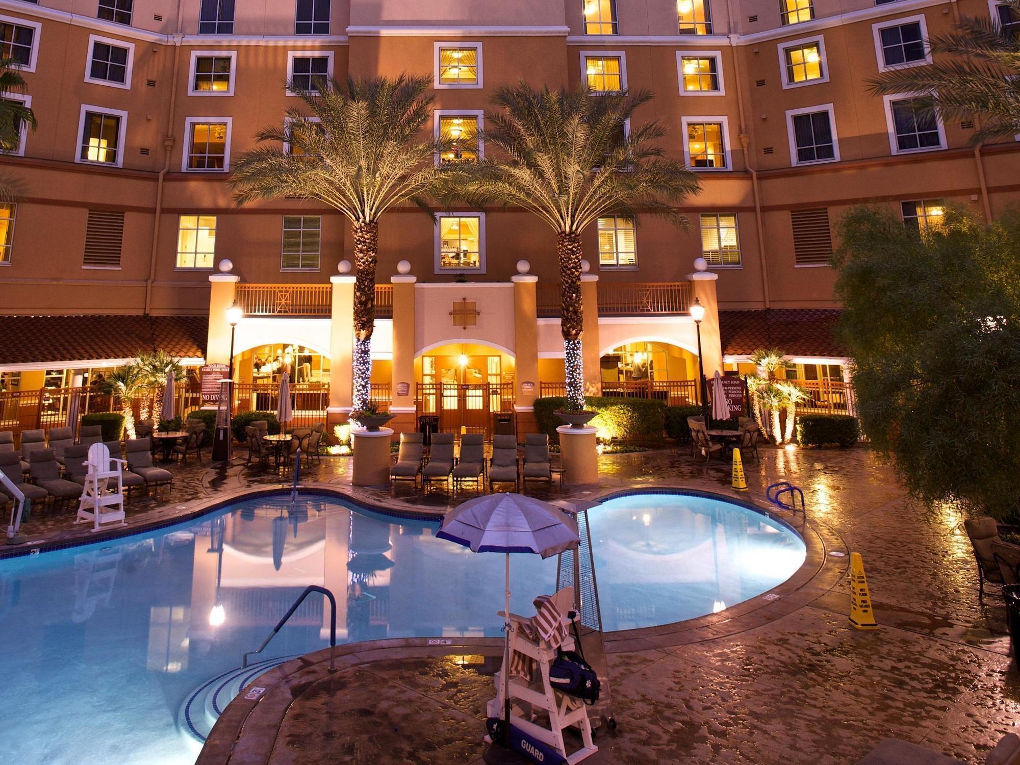 Wyndham Grand Desert Resort Лас Вегас Екстериор снимка